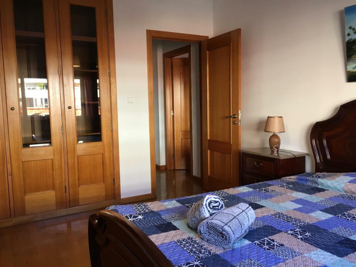 Apartamento Novo Muito Confortavel Com Vista Rio Algés Zewnętrze zdjęcie